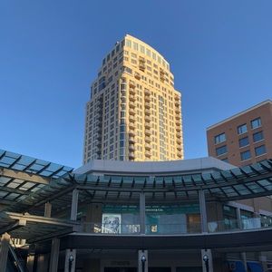 Meet your Posher, Jay